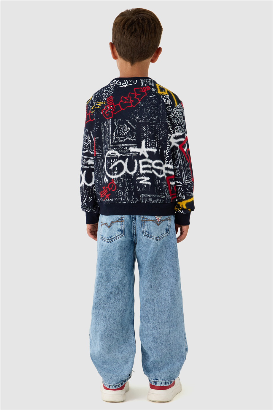 Guess Erkek Çocuk Desenli SweatshirtGuess Erkek Çocuk Desenli Sweatshirt