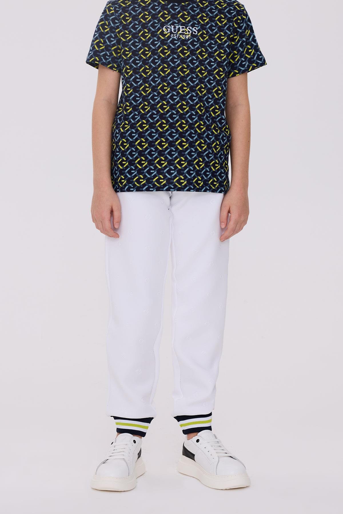 Guess Erkek Çocuk Eşofman AltıGuess Erkek Çocuk Eşofman Altı