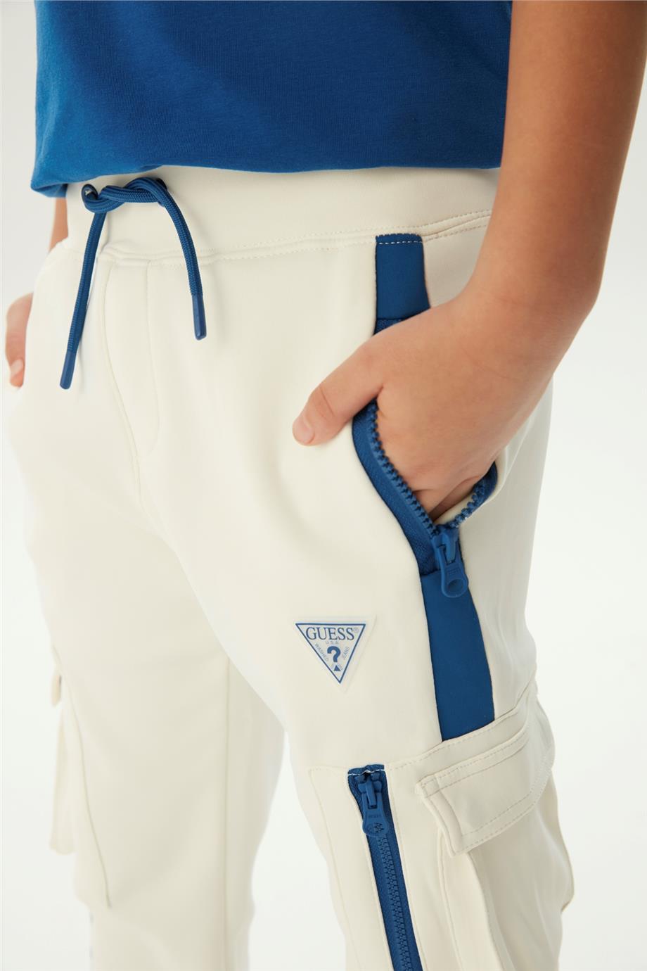 Guess Erkek Çocuk Kırık Beyaz Eşofman Altı