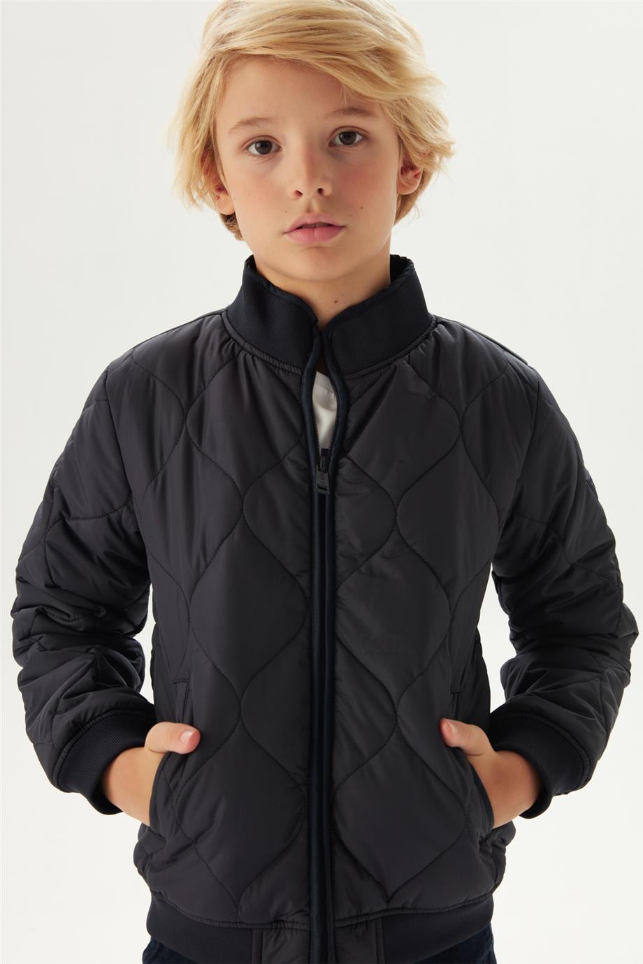 Guess Erkek Çocuk Lacivert Mont