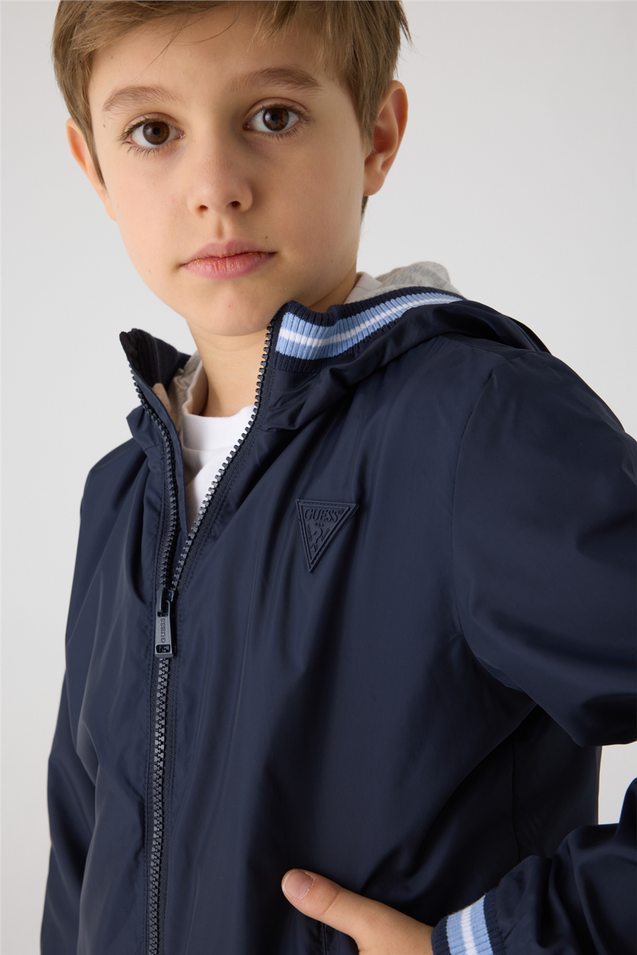 Guess Boy Navy Blue WindbreakerGuess Boy Navy Blue Windbreaker