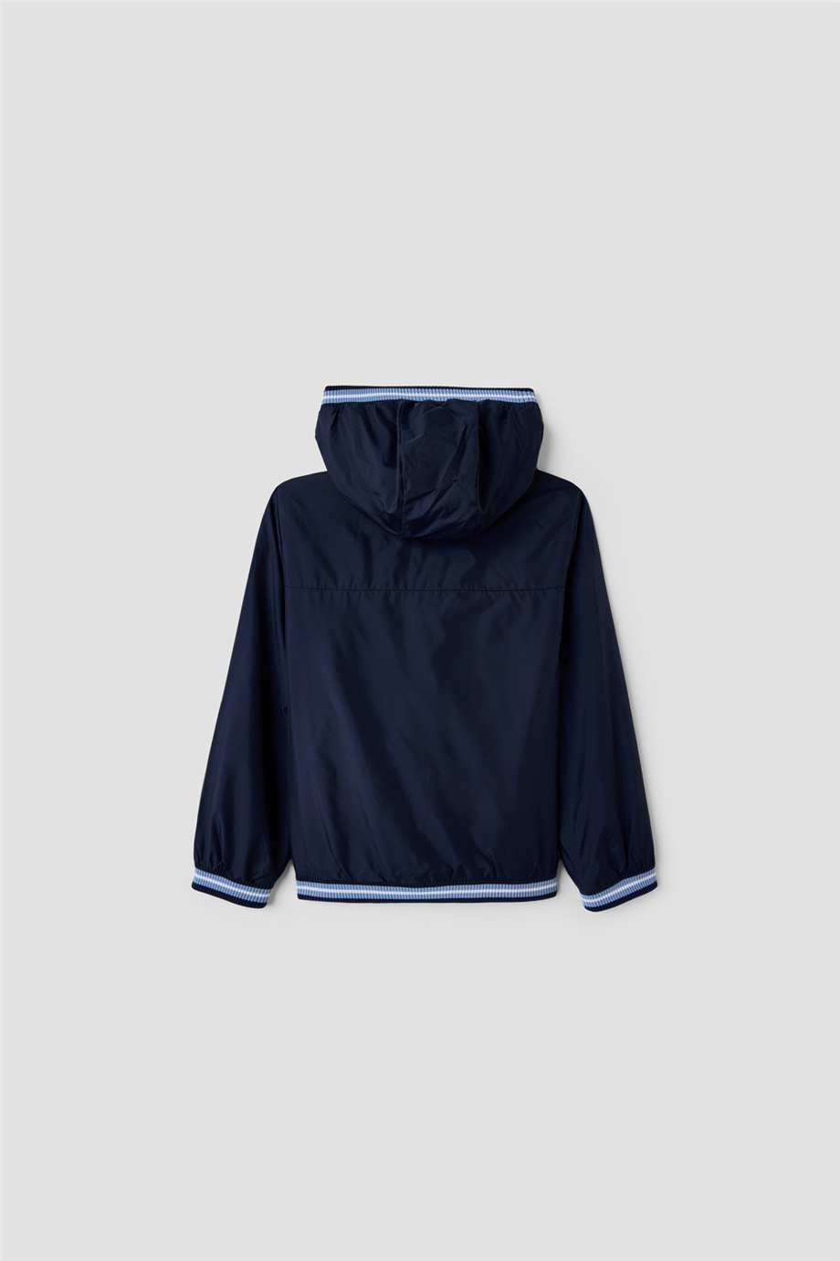 Guess Boy Navy Blue WindbreakerGuess Boy Navy Blue Windbreaker