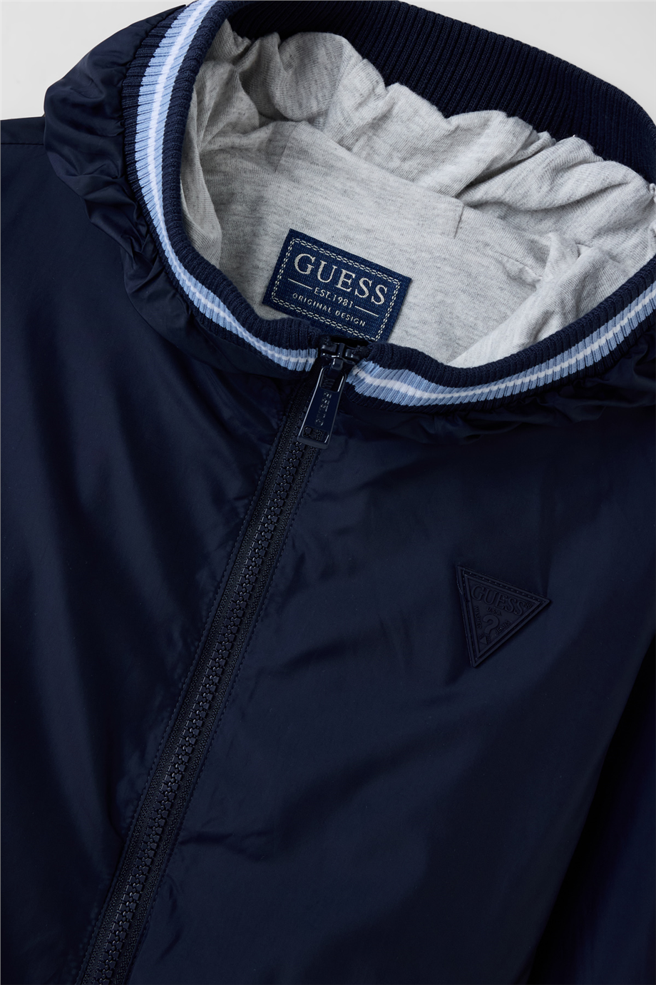 Guess Boy Navy Blue WindbreakerGuess Boy Navy Blue Windbreaker
