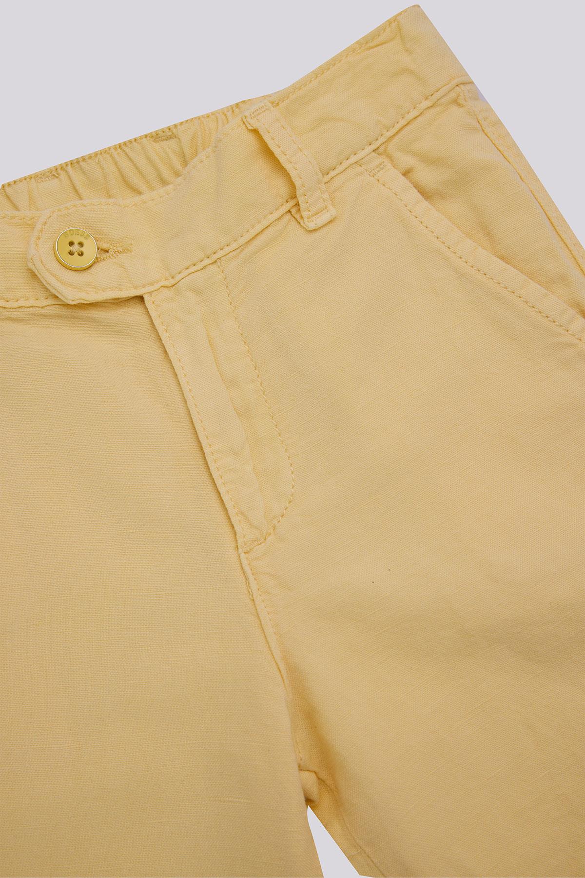 Guess Erkek Çocuk Sarı ŞortGuess Erkek Çocuk Sarı Şort