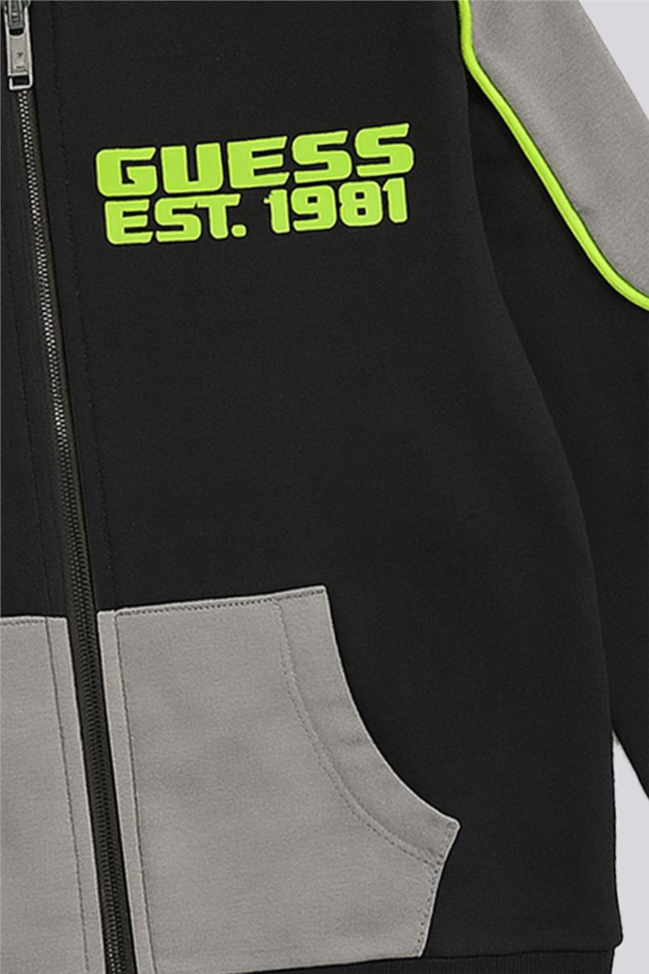 Guess Erkek Çocuk Siyah Eşofman ÜstüGuess Erkek Çocuk Siyah Eşofman Üstü