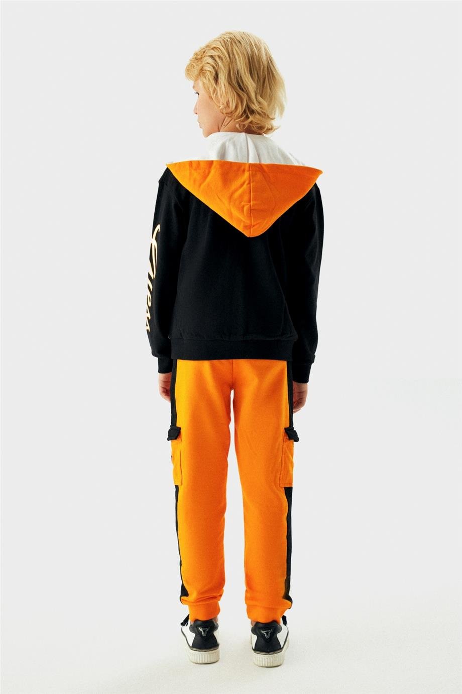 Guess Erkek Çocuk Siyah Turuncu Sweatshirt