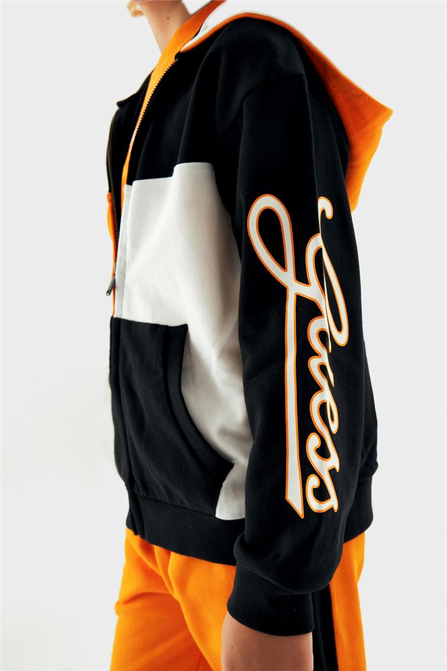 Guess Erkek Çocuk Siyah Turuncu Sweatshirt