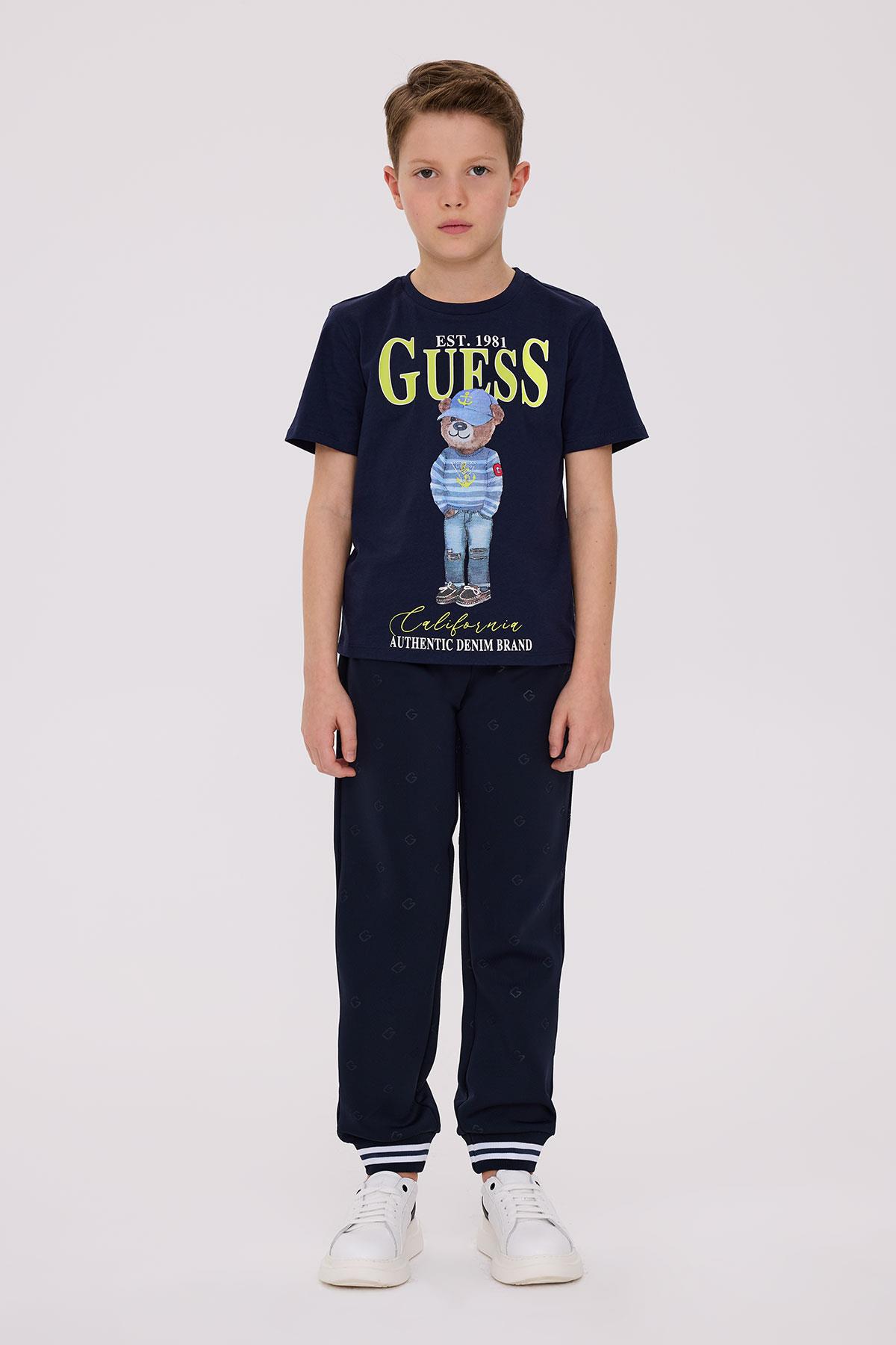 Guess Erkek Çocuk TshirtGuess Erkek Çocuk Tshirt