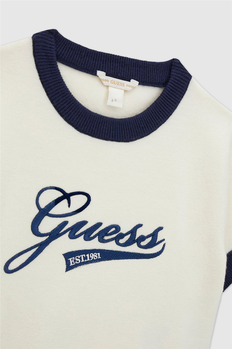 Guess Kız Çocuk Alt Üst TakımGuess Kız Çocuk Alt Üst Takım