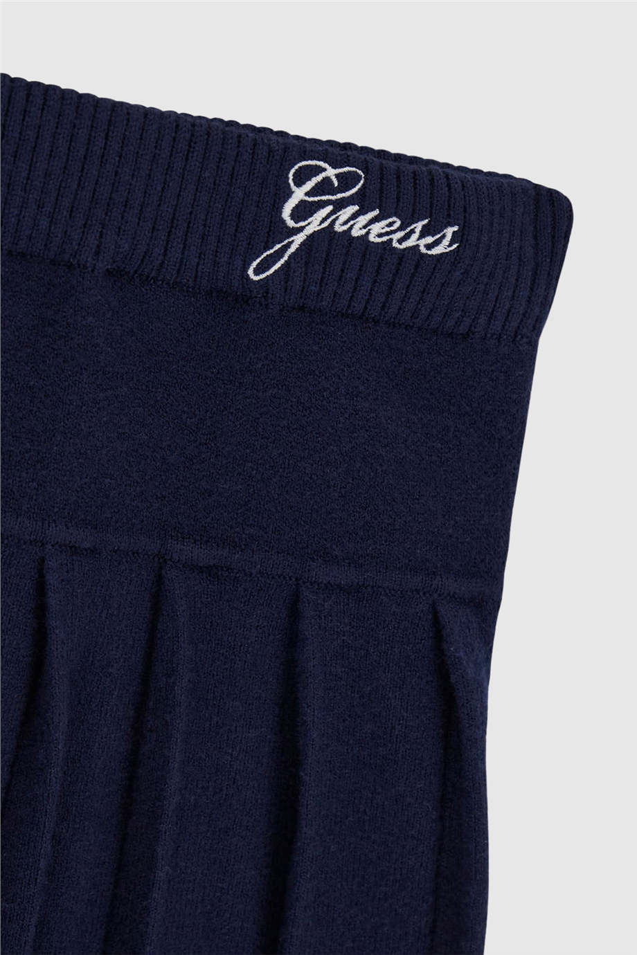 Guess Kız Çocuk Alt Üst TakımGuess Kız Çocuk Alt Üst Takım