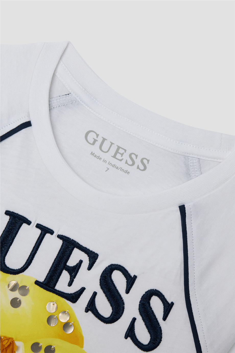 Guess Kız Çocuk Beyaz TişörtGuess Kız Çocuk Beyaz Tişört