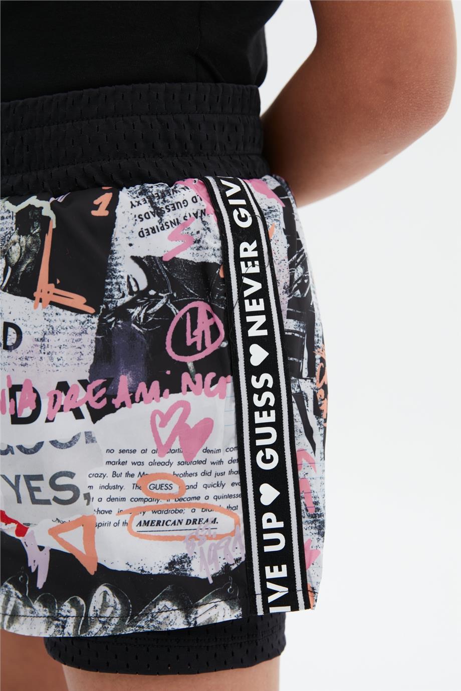 Guess Kız Çocuk Desenli Şort