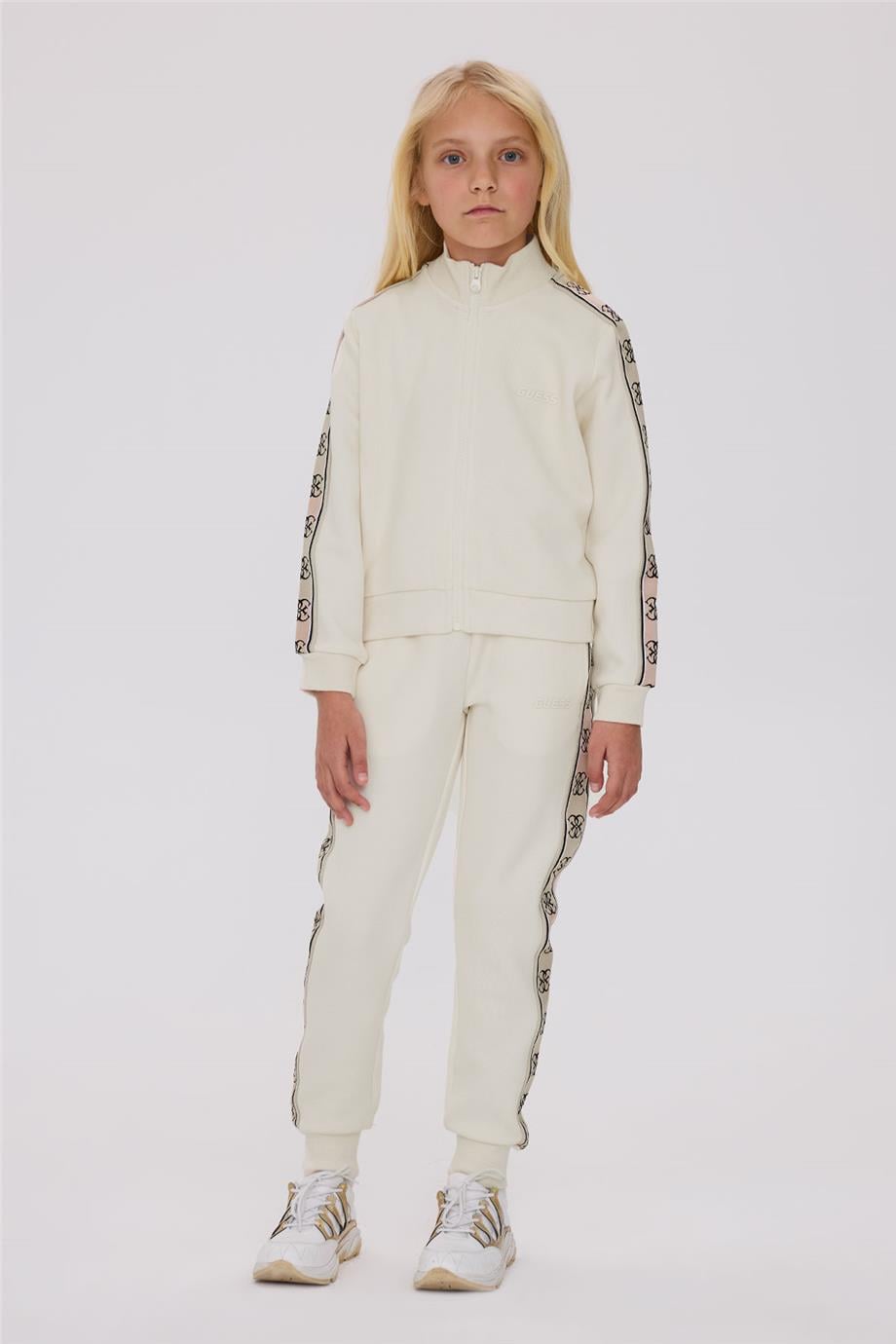 Guess Kız Çocuk Krem Eşofman ÜstüGuess Kız Çocuk Krem Eşofman Üstü