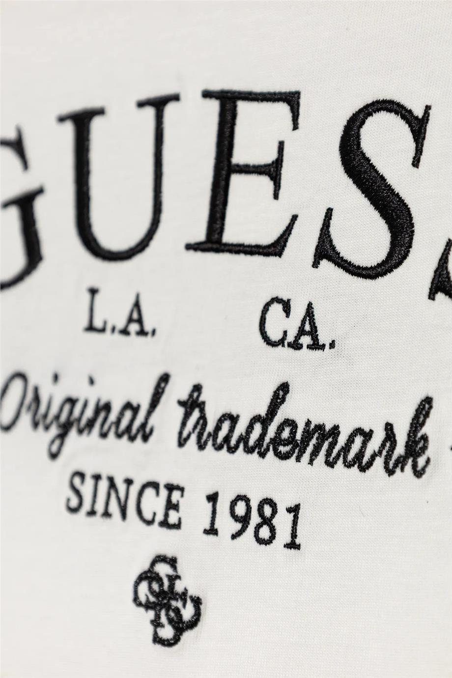 Guess Kız Çocuk Krem TshirtGuess Kız Çocuk Krem Tshirt