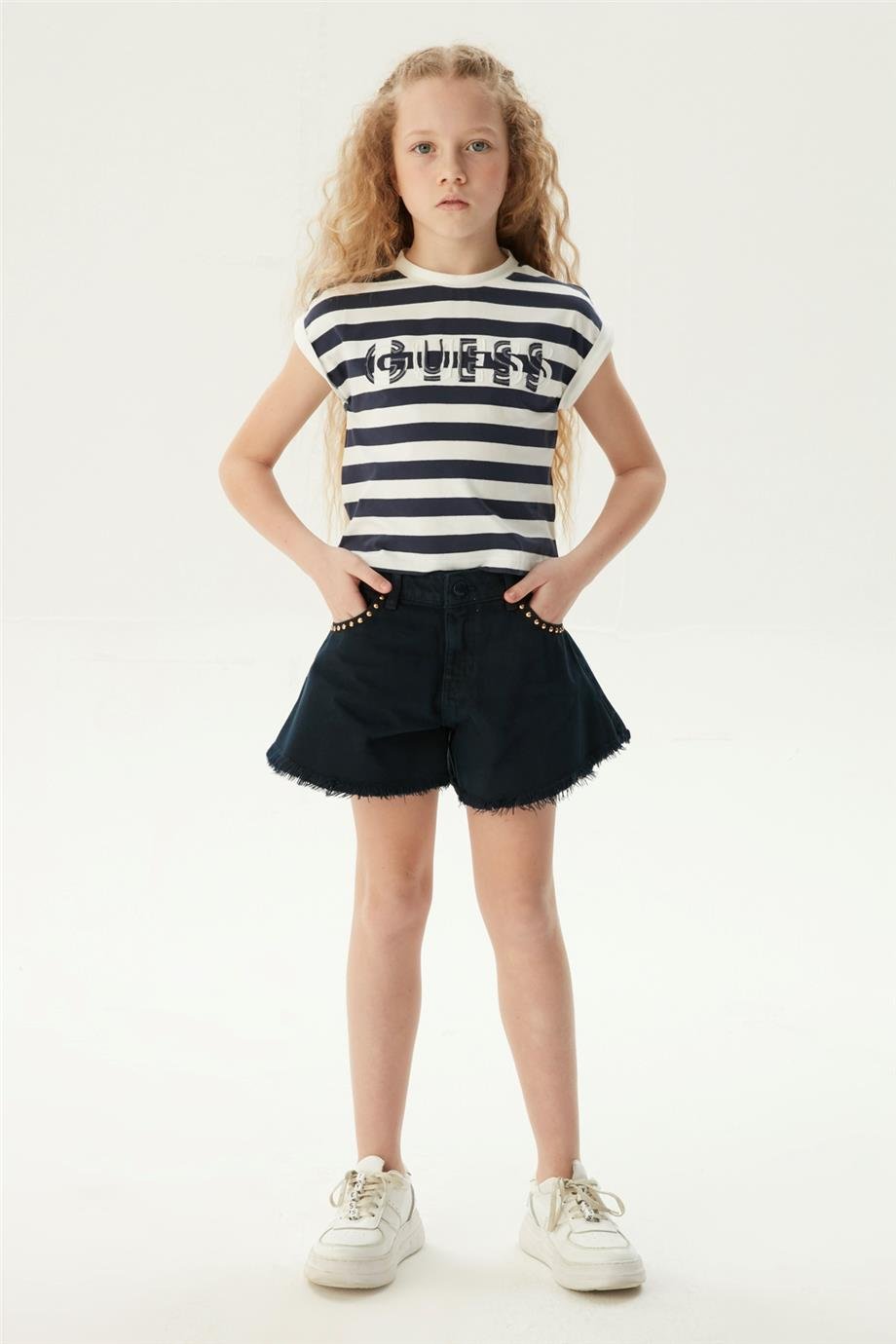 Guess Kız Çocuk Lacivert Şort