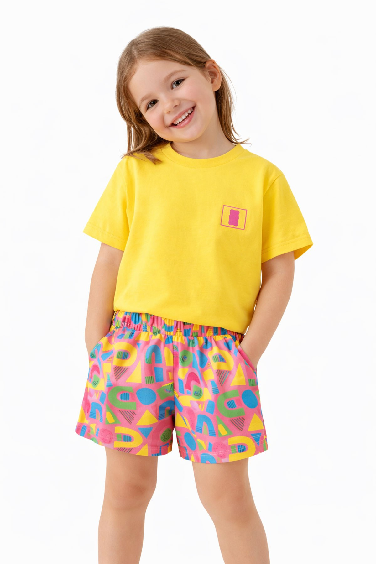 Haribo Kız Çocuk Tshirt Şort TakımHaribo Kız Çocuk Tshirt Şort Takım