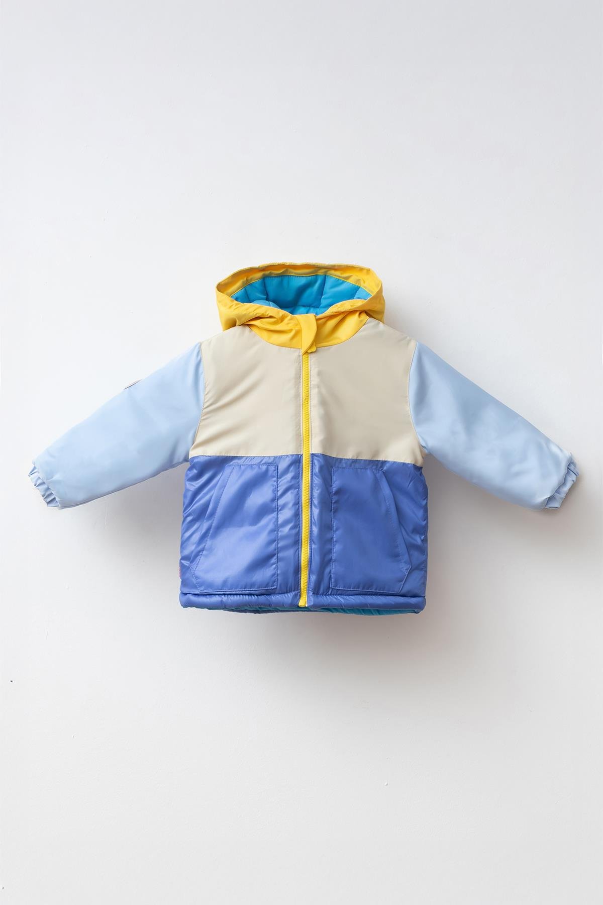 Haribo Unisex MontHaribo Unisex Mont