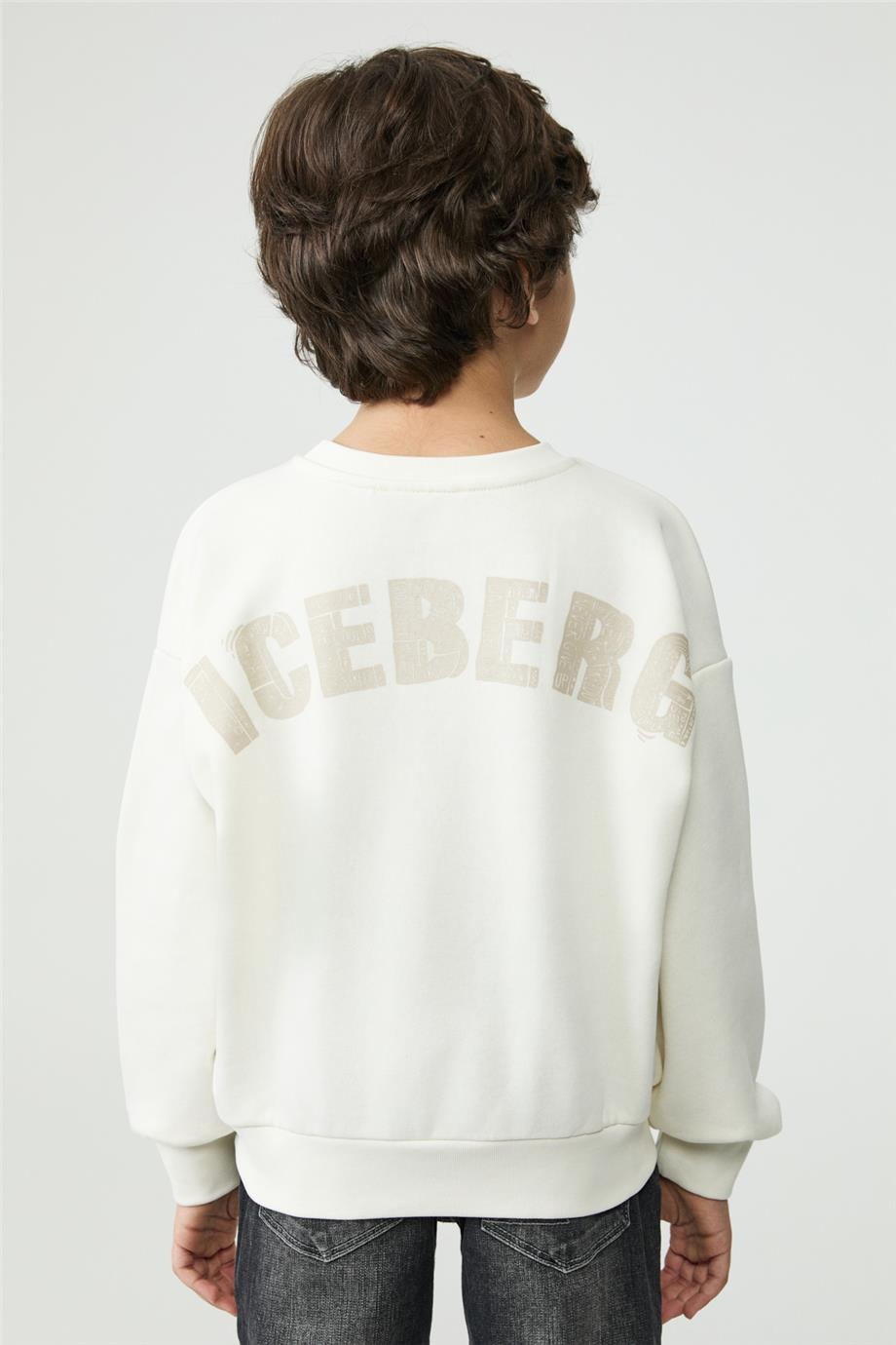 Iceberg Erkek Çocuk Kırık Beyaz SweatshirtIceberg Erkek Çocuk Kırık Beyaz Sweatshirt