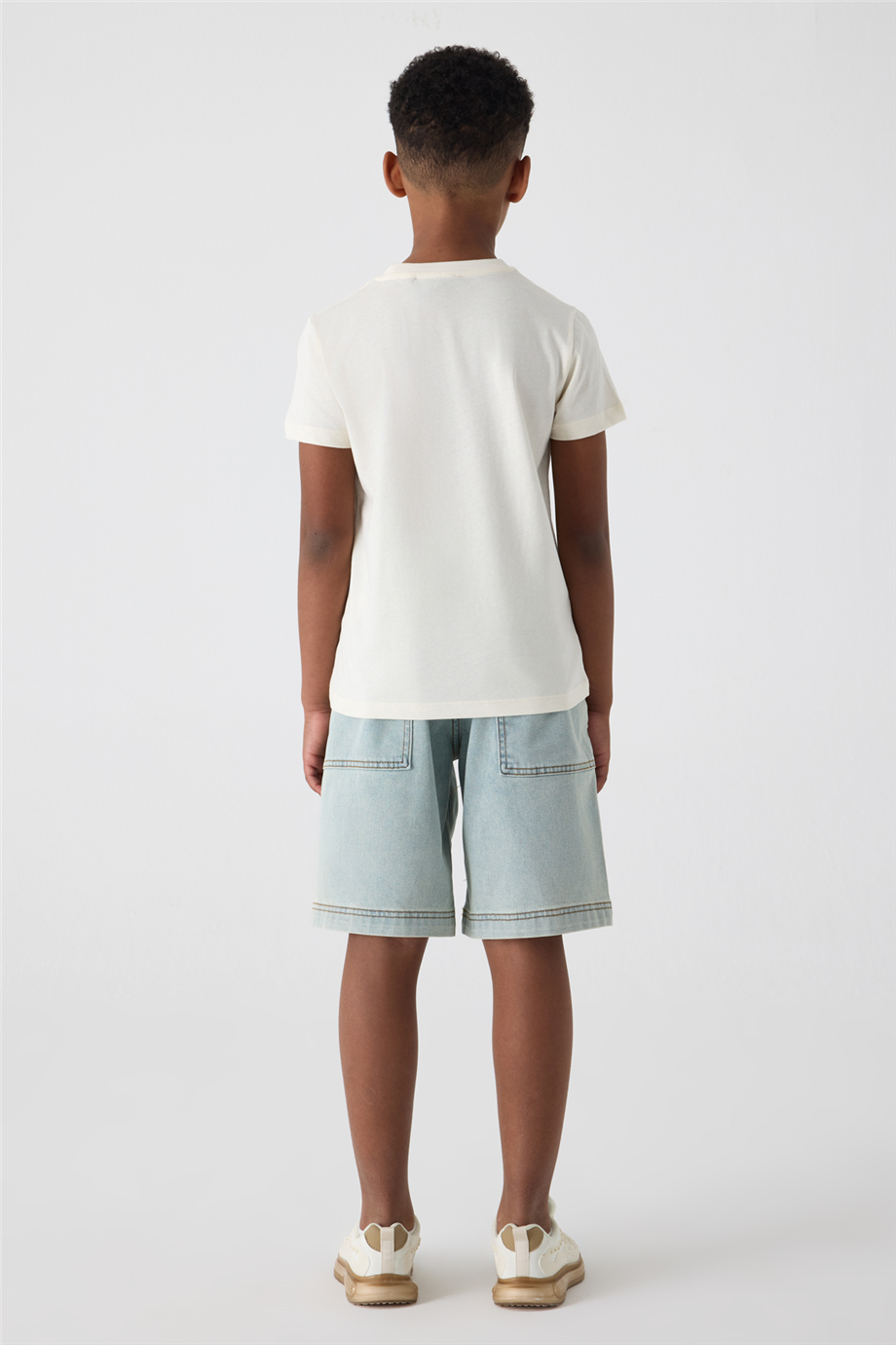 Iceberg Erkek Çocuk Kırık Beyaz TshirtIceberg Erkek Çocuk Kırık Beyaz Tshirt