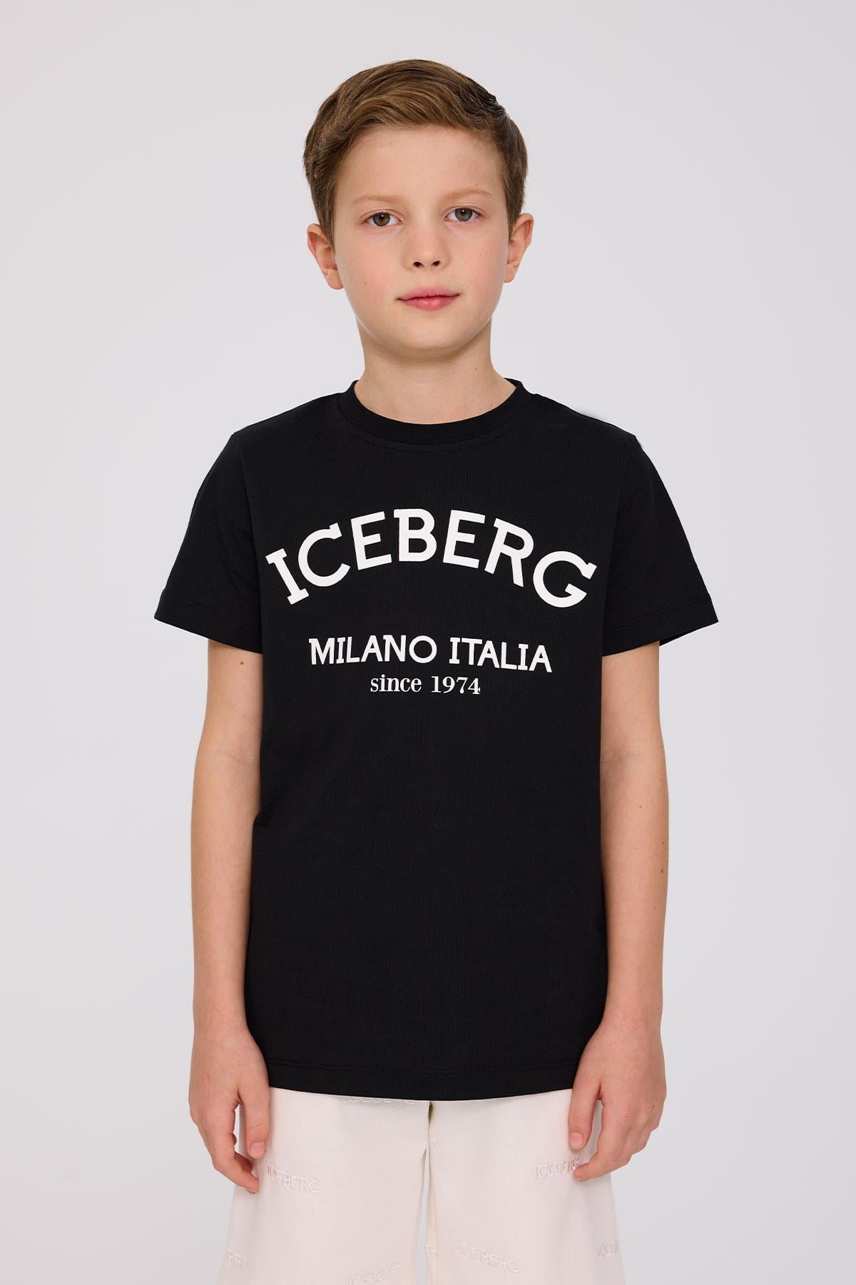 Iceberg Erkek Çocuk TshirtIceberg Erkek Çocuk Tshirt