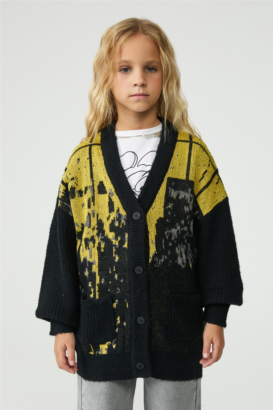 Iceberg Girl Black CardiganIceberg Girl Black Cardigan