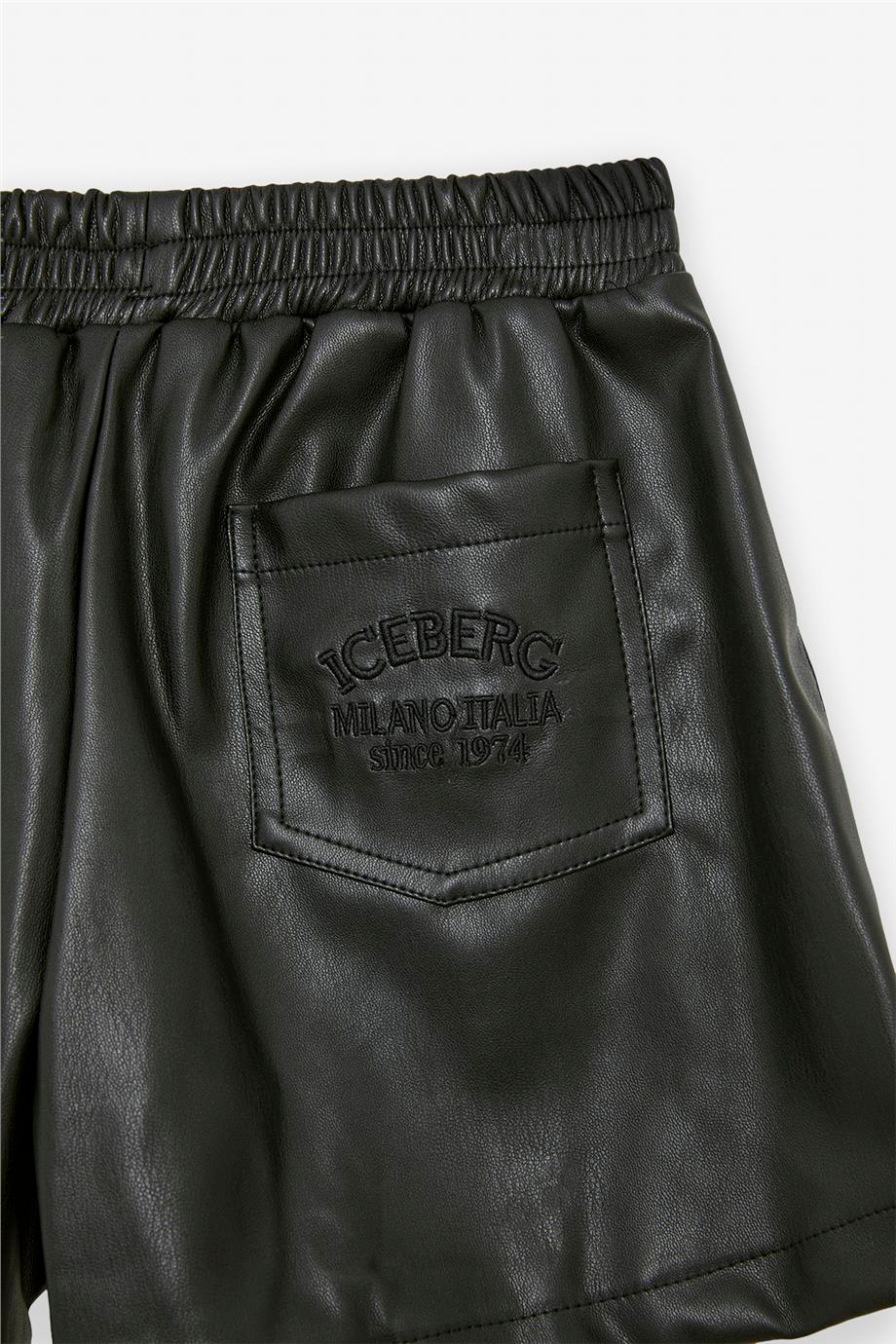 Iceberg Girl Black ShortsIceberg Girl Black Shorts