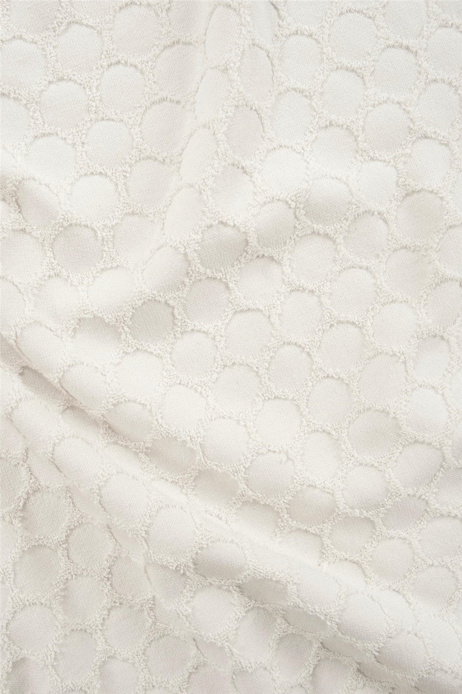 Little Gusto Organic Cotton Swaddle Towel & Wash Mitt SetLittle Gusto Organic Cotton Swaddle Towel & Wash Mitt Set