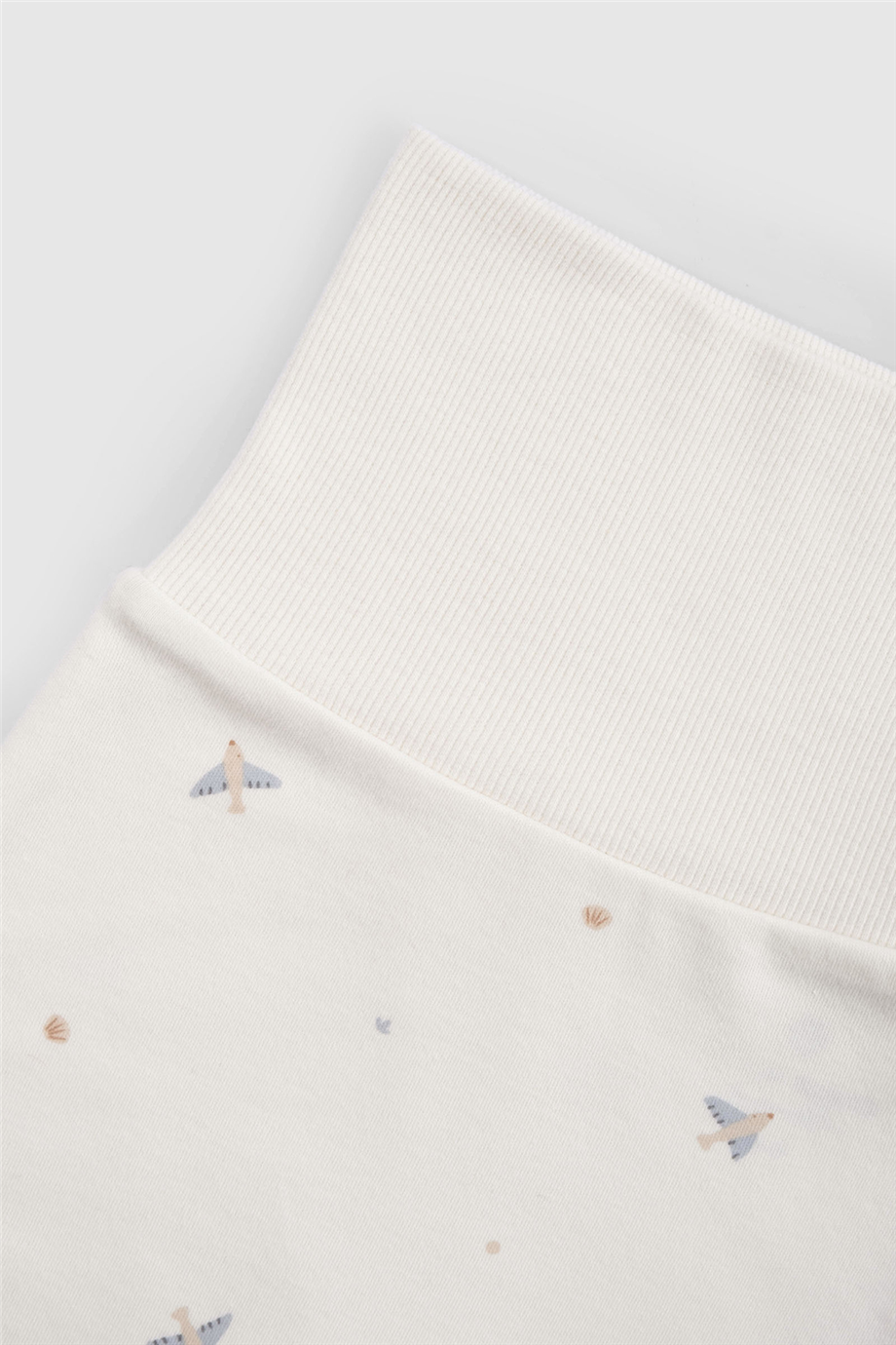 Little Gusto Unisex White Set Little Gusto Unisex White Set 