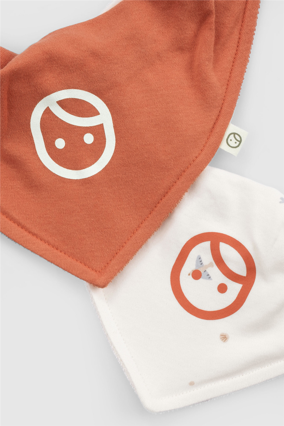 Little Gusto Unisex Orange BibLittle Gusto Unisex Orange Bib