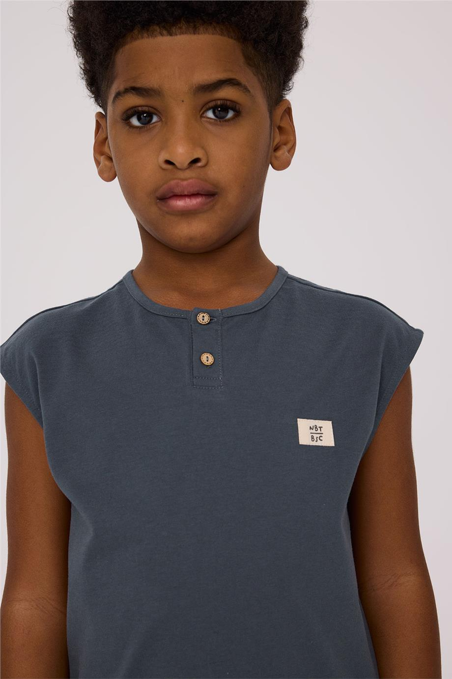 Nebbati Basic Boy Anthracite UndershirtNebbati Basic Boy Anthracite Undershirt
