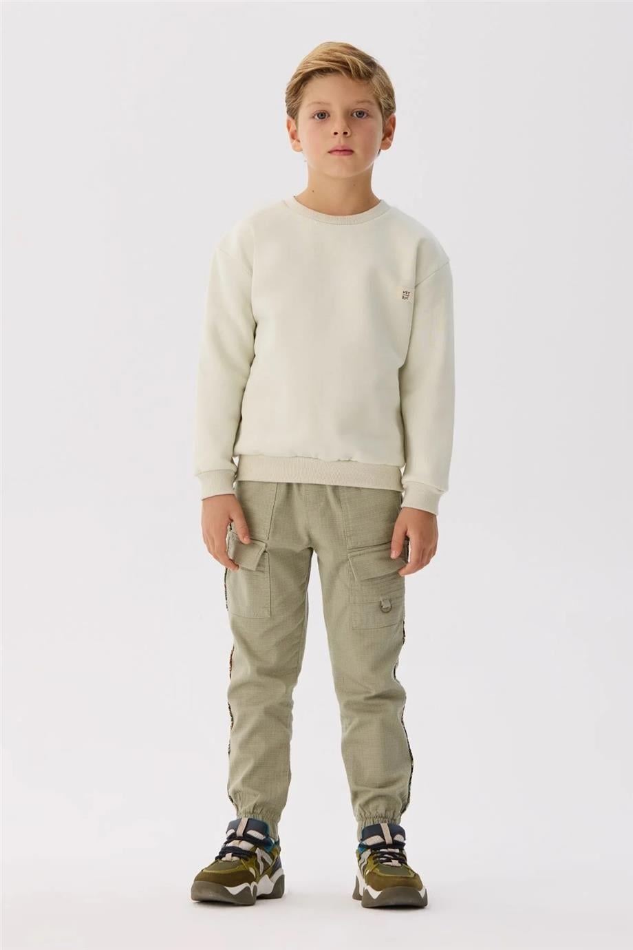 Nebbati Basic Erkek Çocuk Ekru Sweatshirt