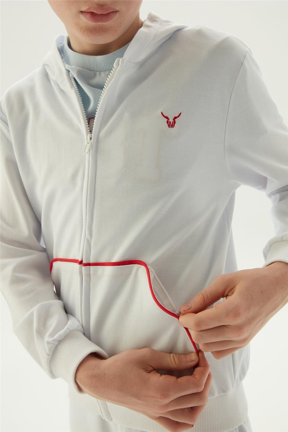 Nebbati Erkek Çocuk Beyaz Eşofman Üstü