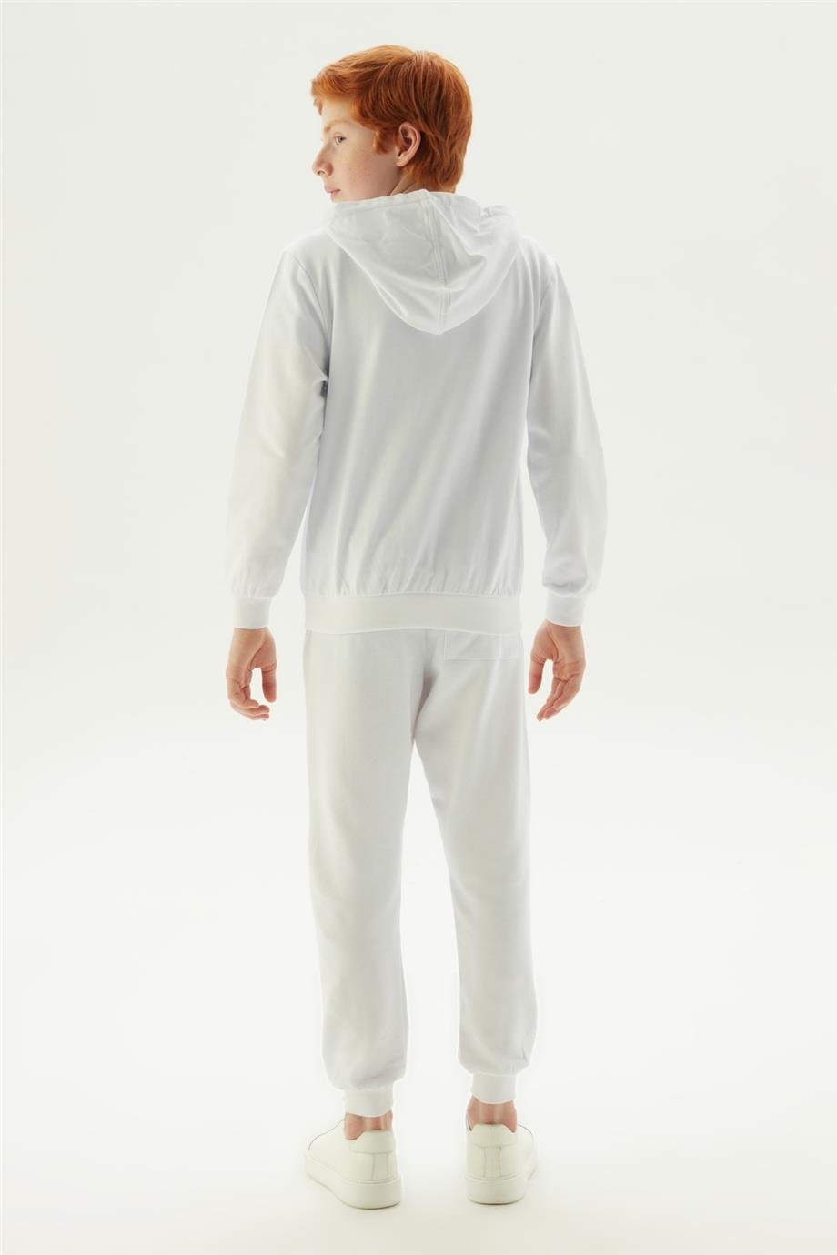 Nebbati Erkek Çocuk Beyaz Eşofman Üstü