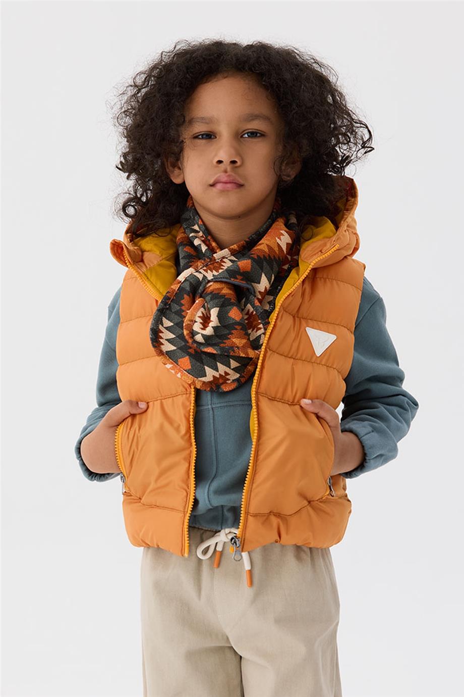 Nebbati Erkek Çocuk Desenli Boyunluk