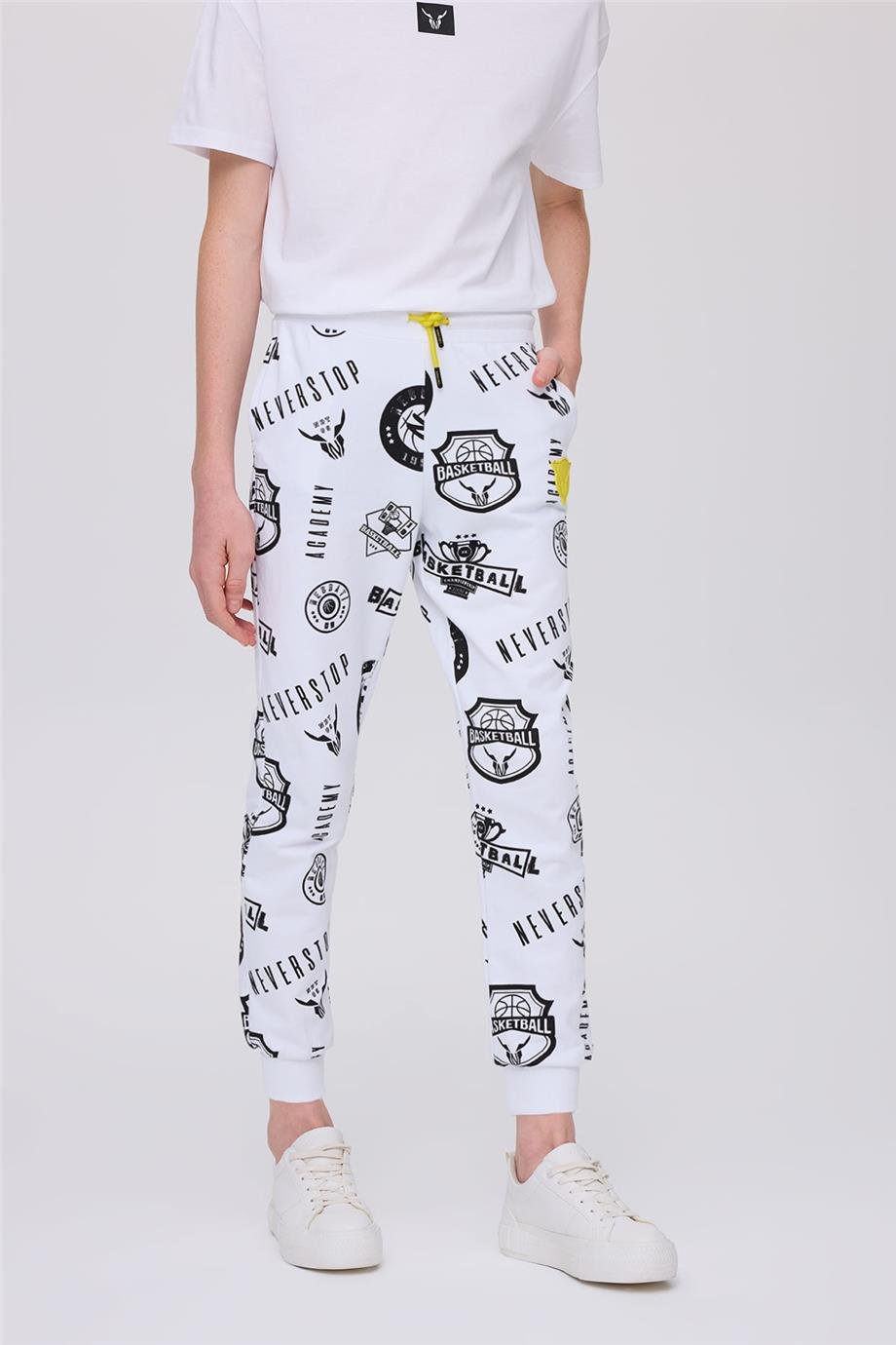 Nebbati Erkek Çocuk Desenli Eşofman AltıNebbati Erkek Çocuk Desenli Eşofman Altı