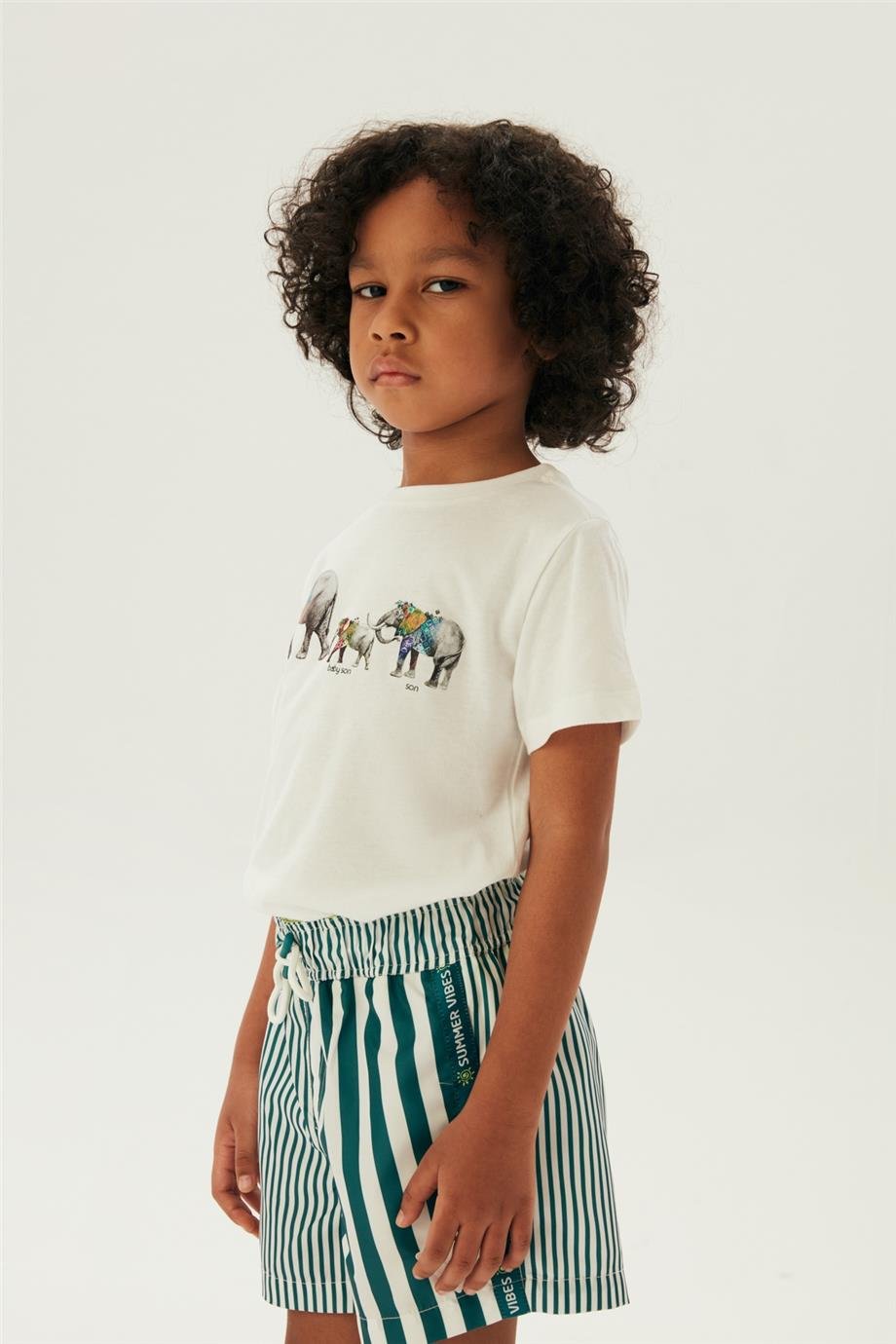 Nebbati Erkek Çocuk Desenli Şort