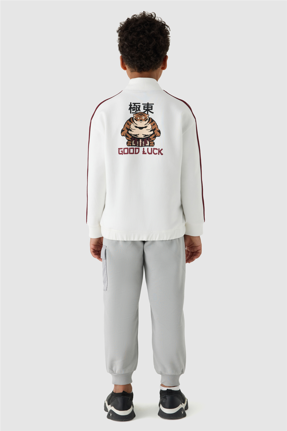 Nebbati Erkek Çocuk Dik Yaka SweatshirtNebbati Erkek Çocuk Dik Yaka Sweatshirt