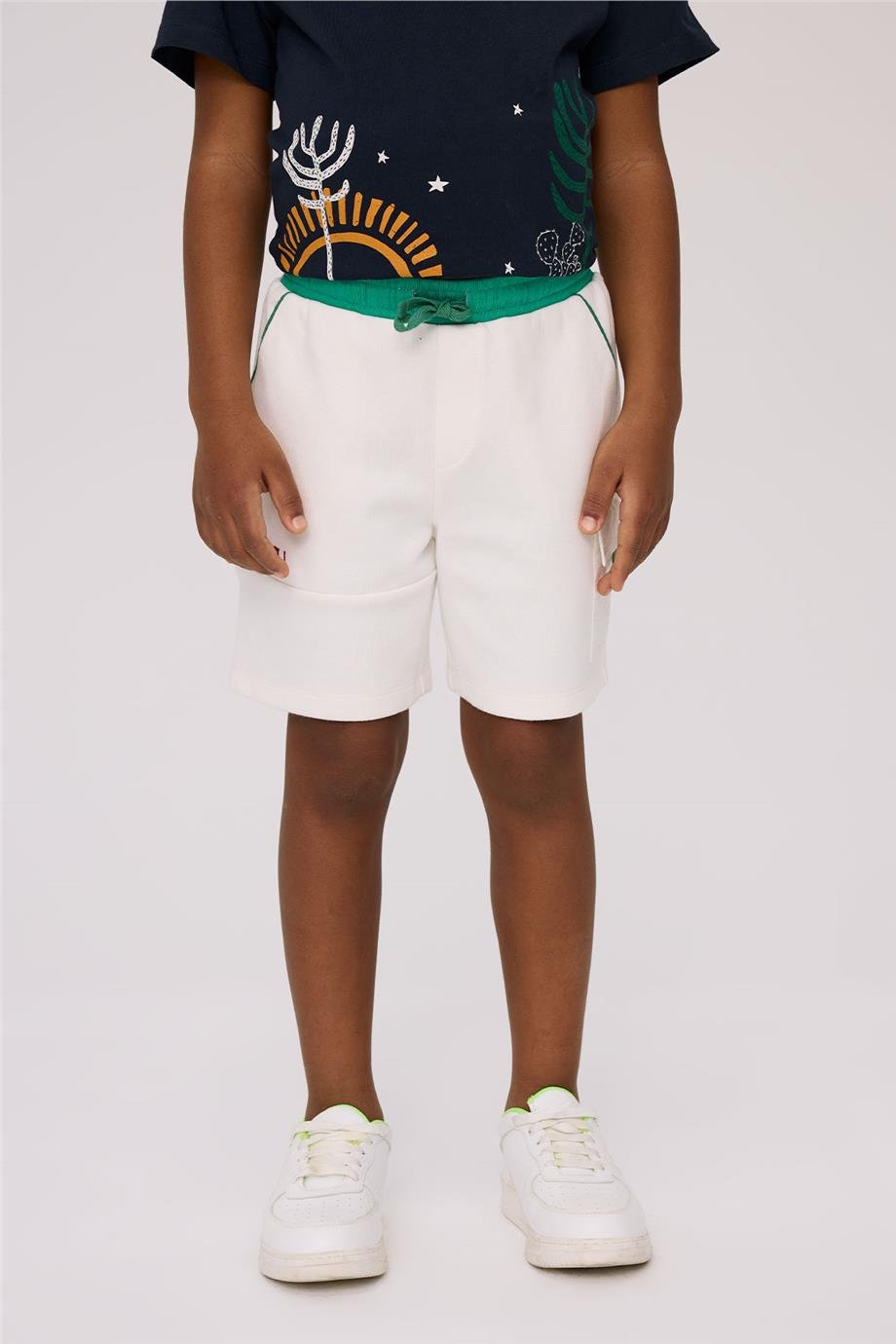 Nebbati Erkek Çocuk Ekru ŞortNebbati Erkek Çocuk Ekru Şort