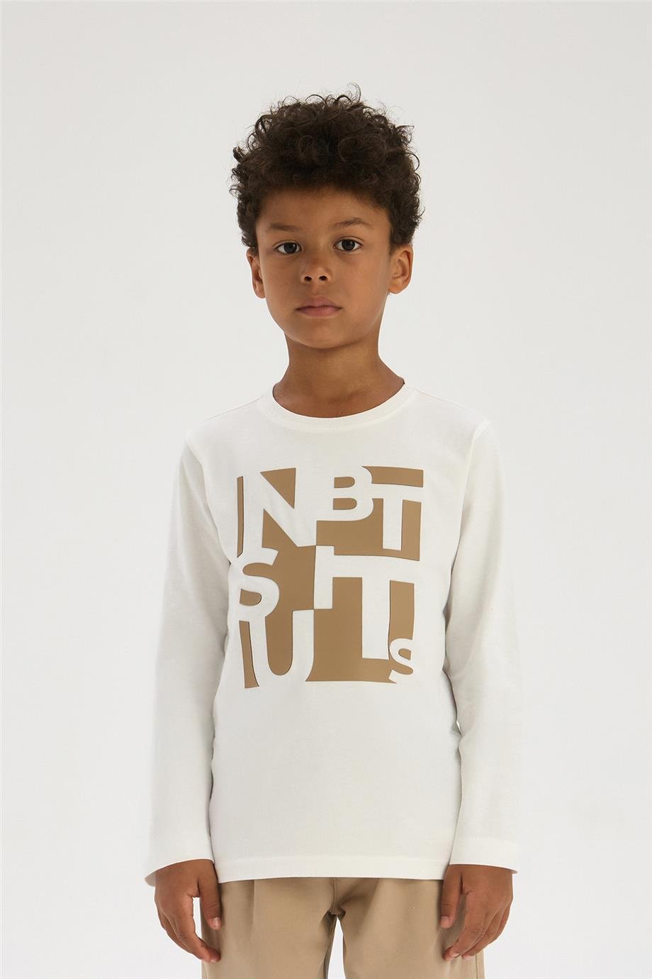 Nebbati Erkek Çocuk Ekru TişörtNebbati Erkek Çocuk Ekru Tişört
