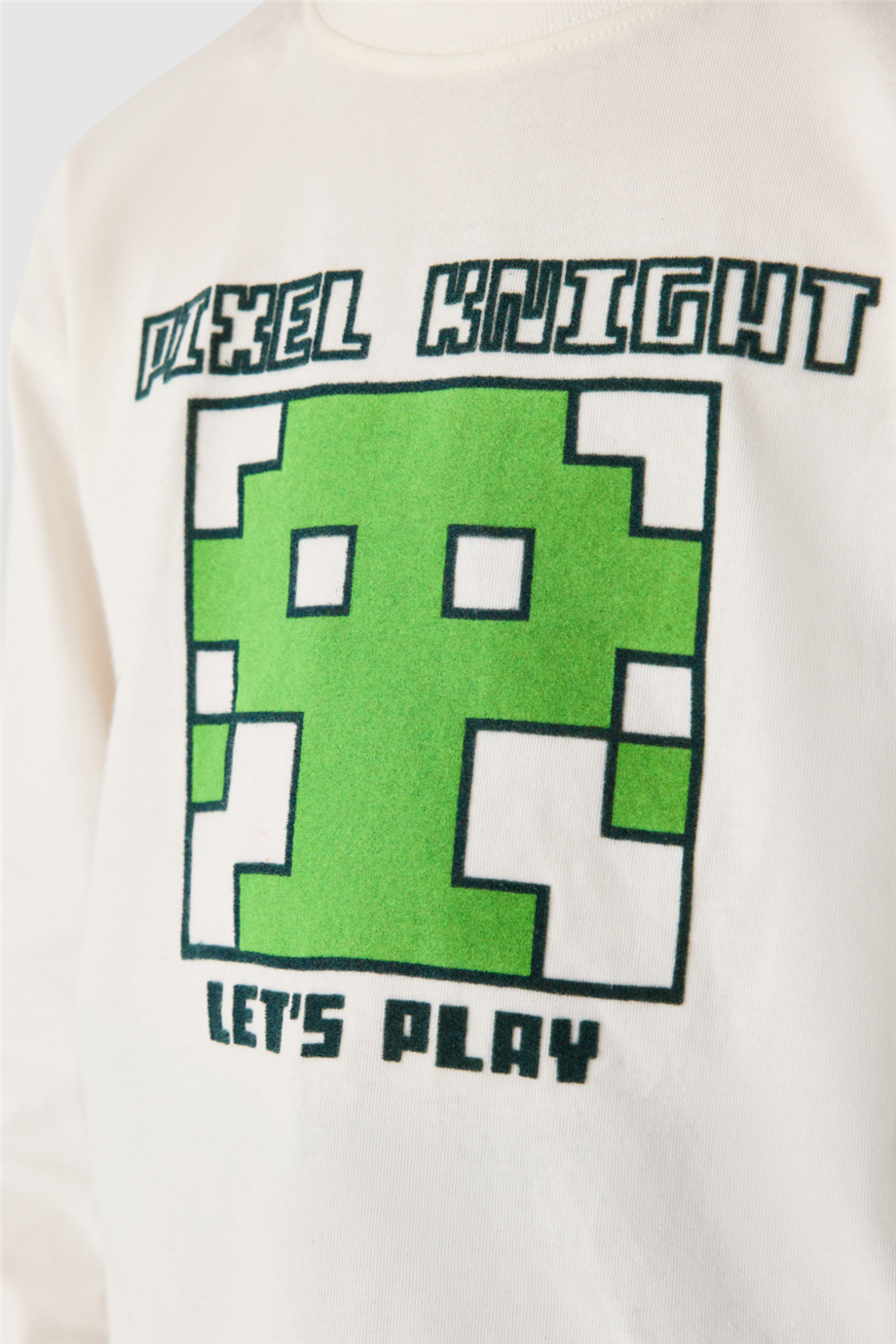 Nebbati Boys Flock Printed Crew Neck T-ShirtNebbati Boys Flock Printed Crew Neck T-Shirt