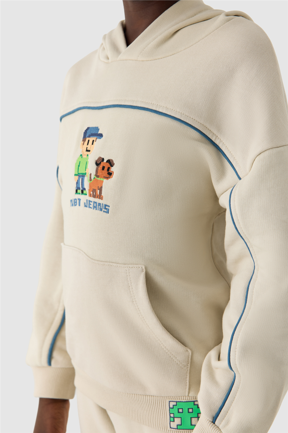 Nebbati Erkek Çocuk Kapüşonlu Oversize SweatshirtNebbati Erkek Çocuk Kapüşonlu Oversize Sweatshirt