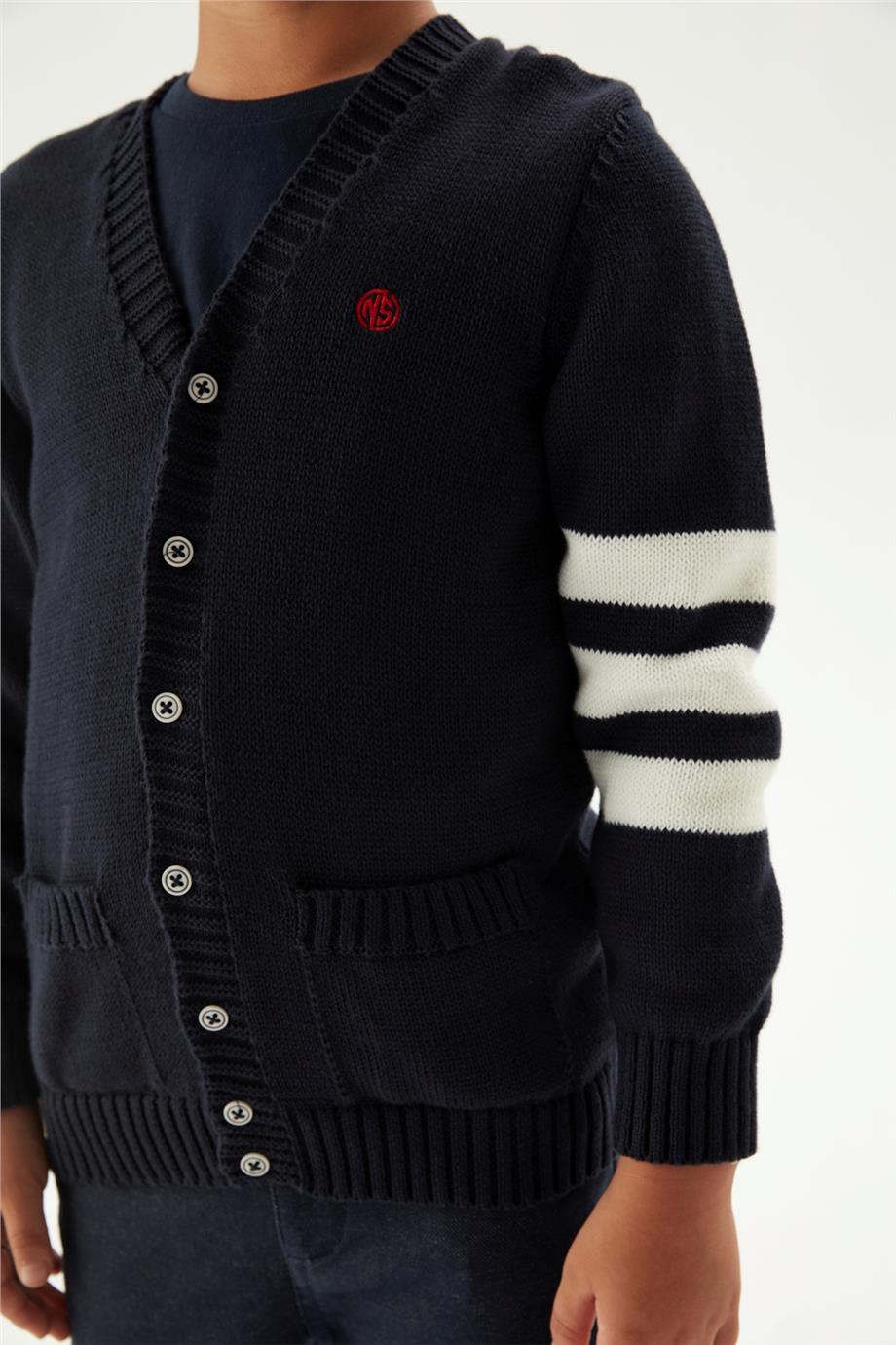 Nebbati Erkek Çocuk Lacivert Hırka