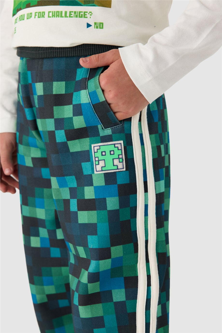 Nebbati Boys All-Over Printed Patterned Jogger PantsNebbati Boys All-Over Printed Patterned Jogger Pants