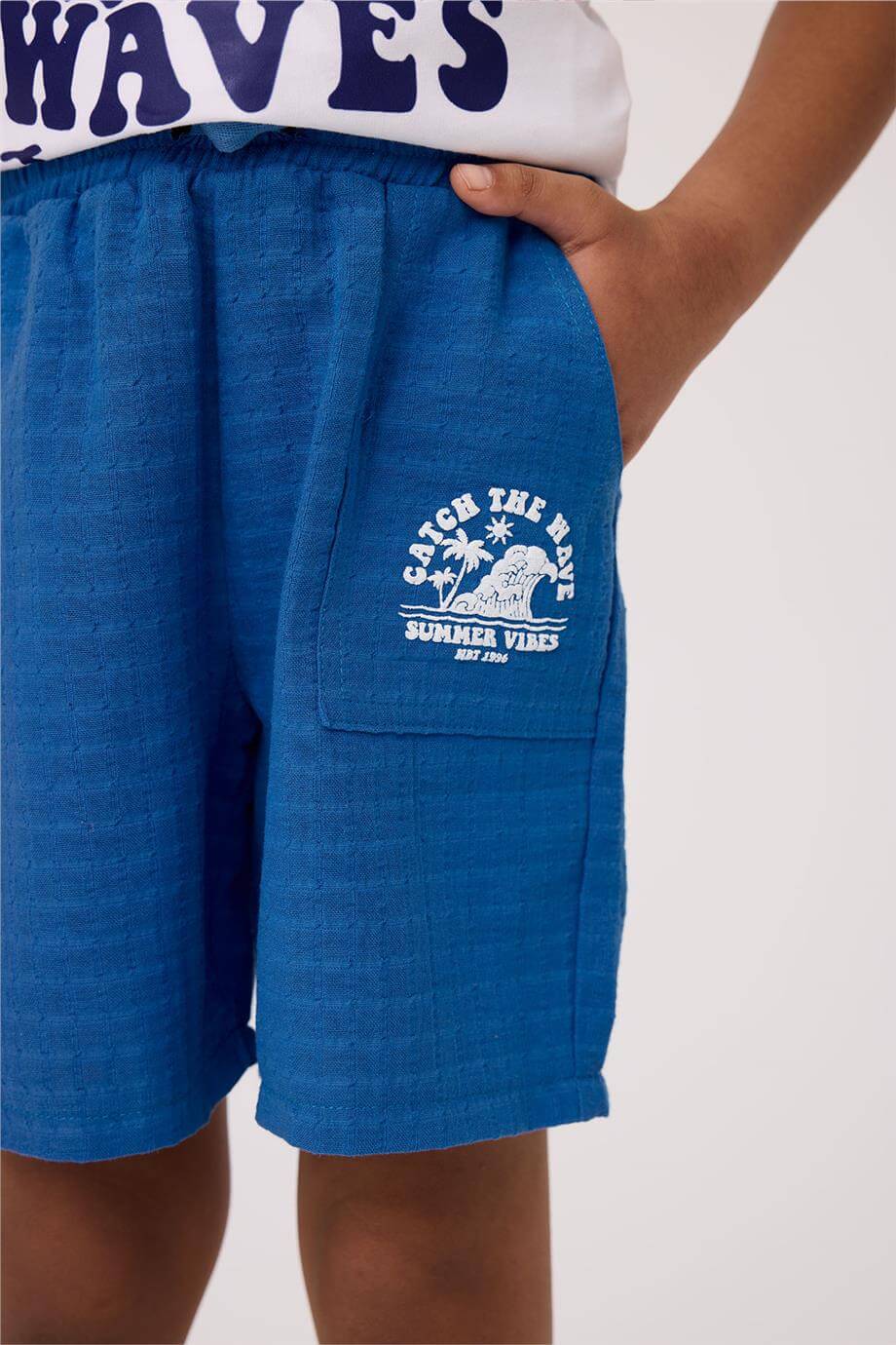 Nebbati Boy Saxe ShortsNebbati Boy Saxe Shorts