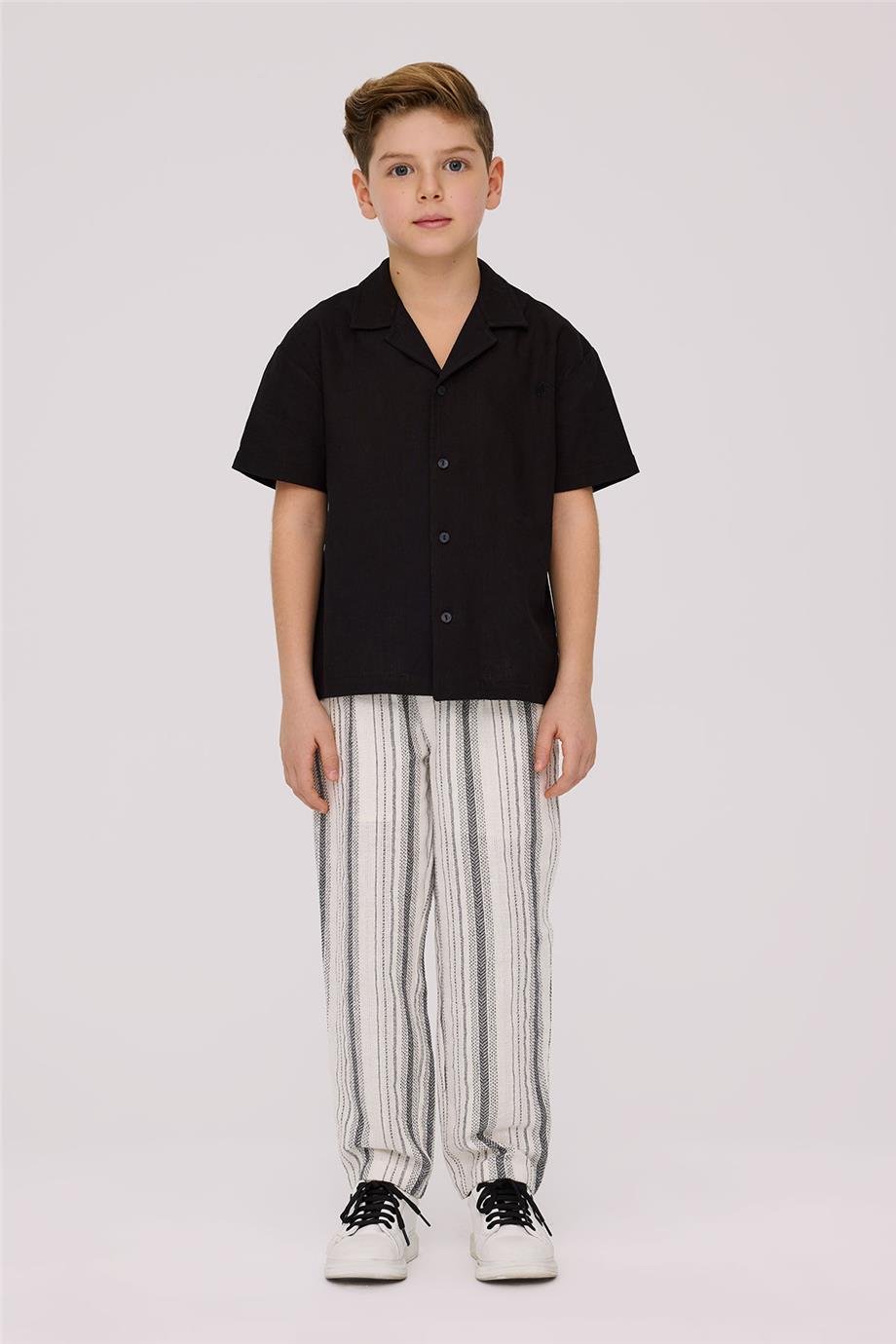 Nebbati Erkek Çocuk Siyah GömlekNebbati Erkek Çocuk Siyah Gömlek