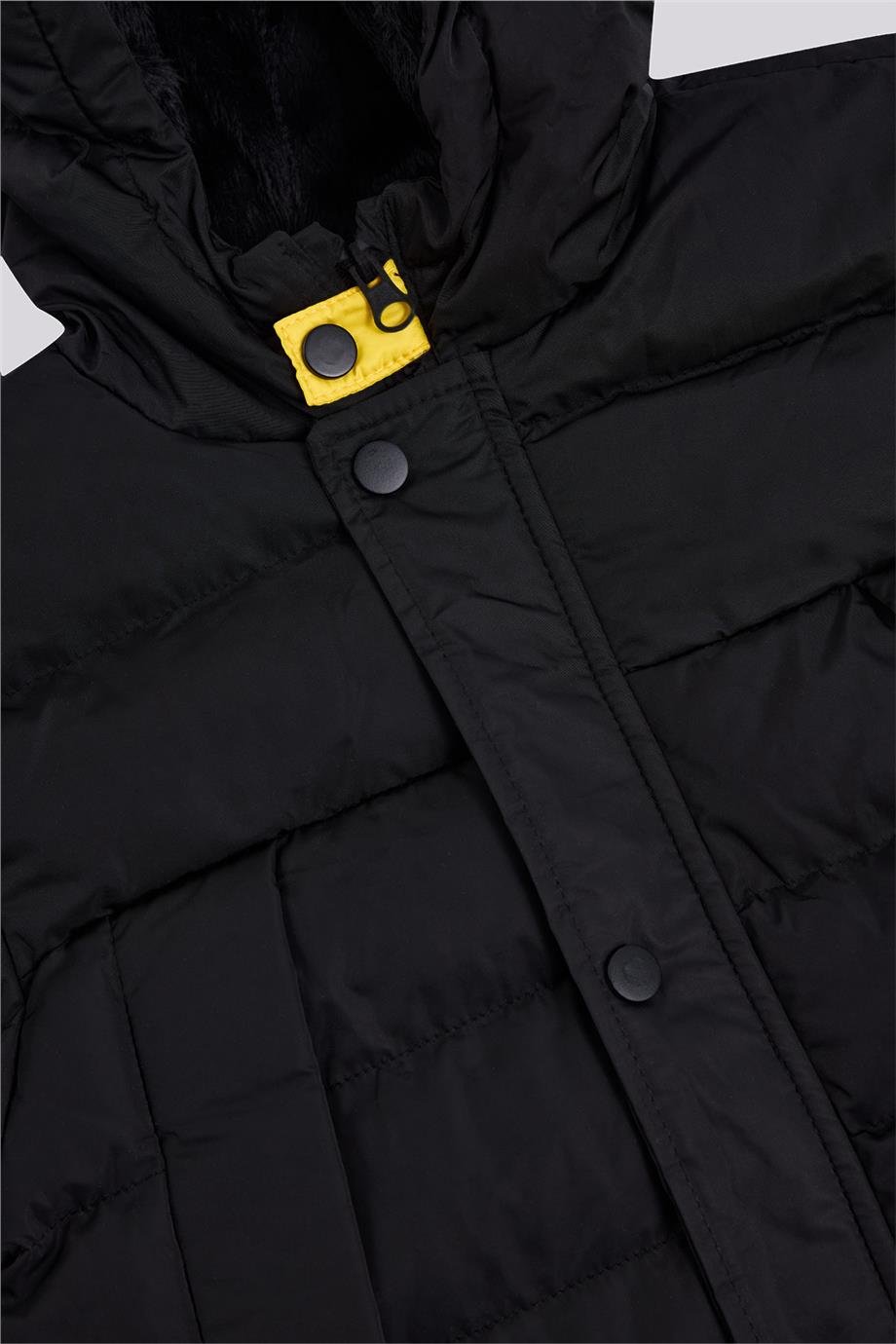 Nebbati Erkek Çocuk Siyah MontNebbati Erkek Çocuk Siyah Mont