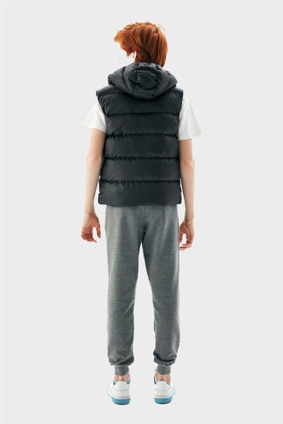 Nebbati Erkek Çocuk Siyah Yelek