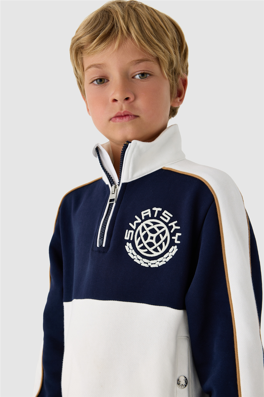 Swatsky Erkek Çocuk Lacivert Dik Yaka SweatshirtSwatsky Erkek Çocuk Lacivert Dik Yaka Sweatshirt