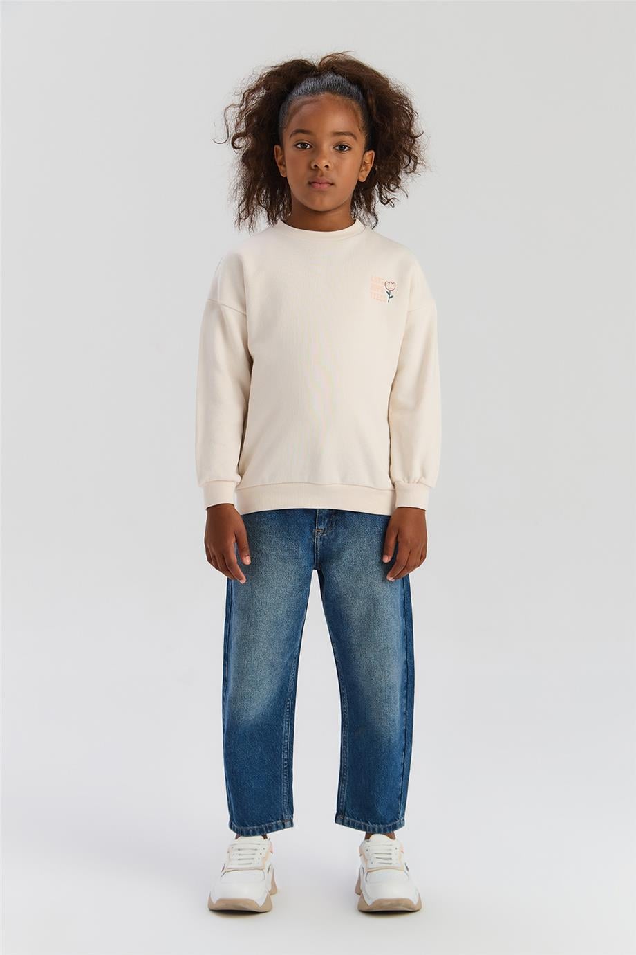 Tyess Basic Kız Çocuk Ekru SweatshirtTyess Basic Kız Çocuk Ekru Sweatshirt