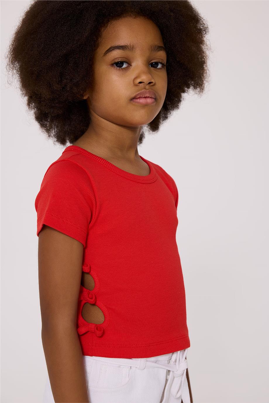 Tyess Basic Girl Red TshirtTyess Basic Girl Red Tshirt